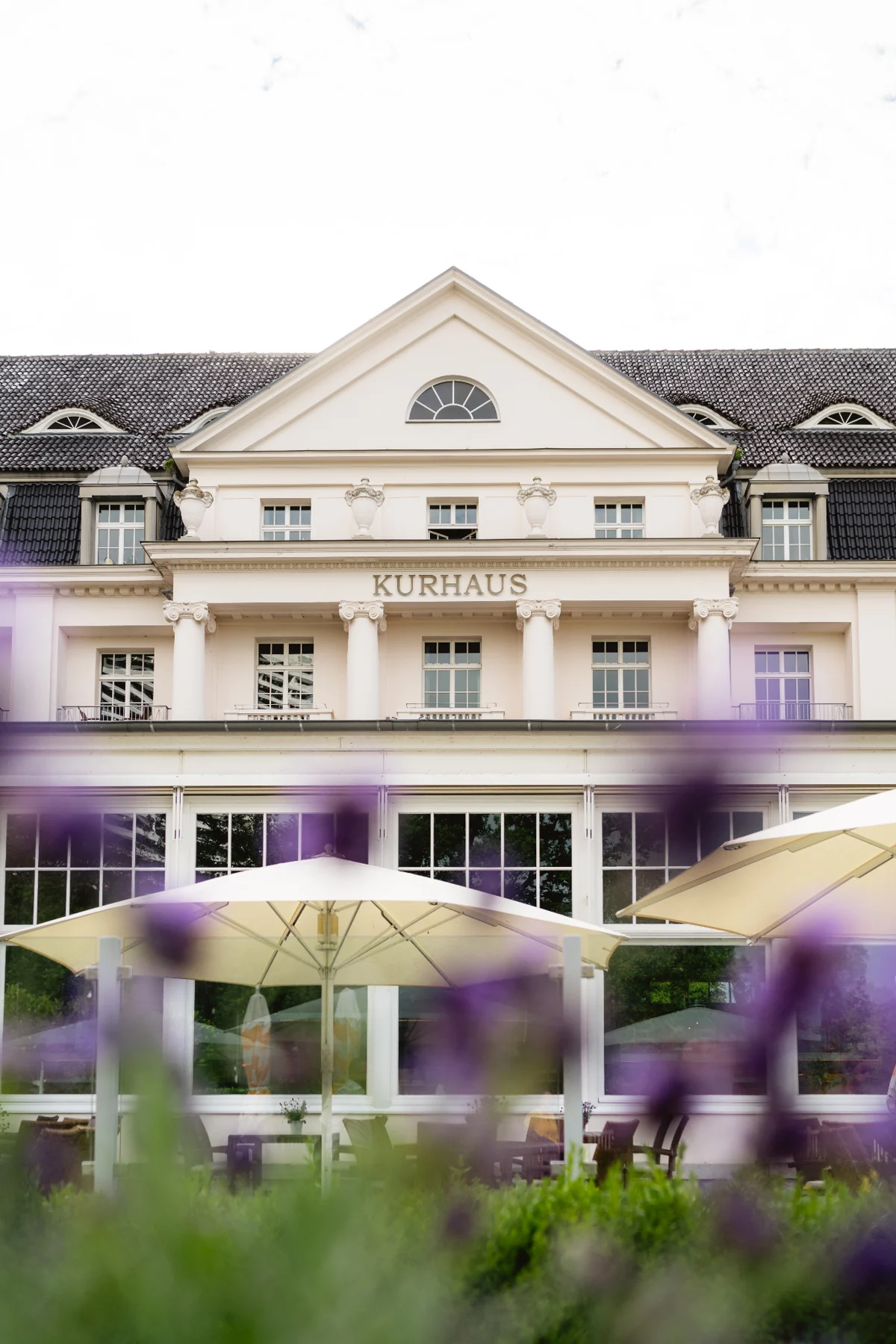 Die historische Kurhausfassade